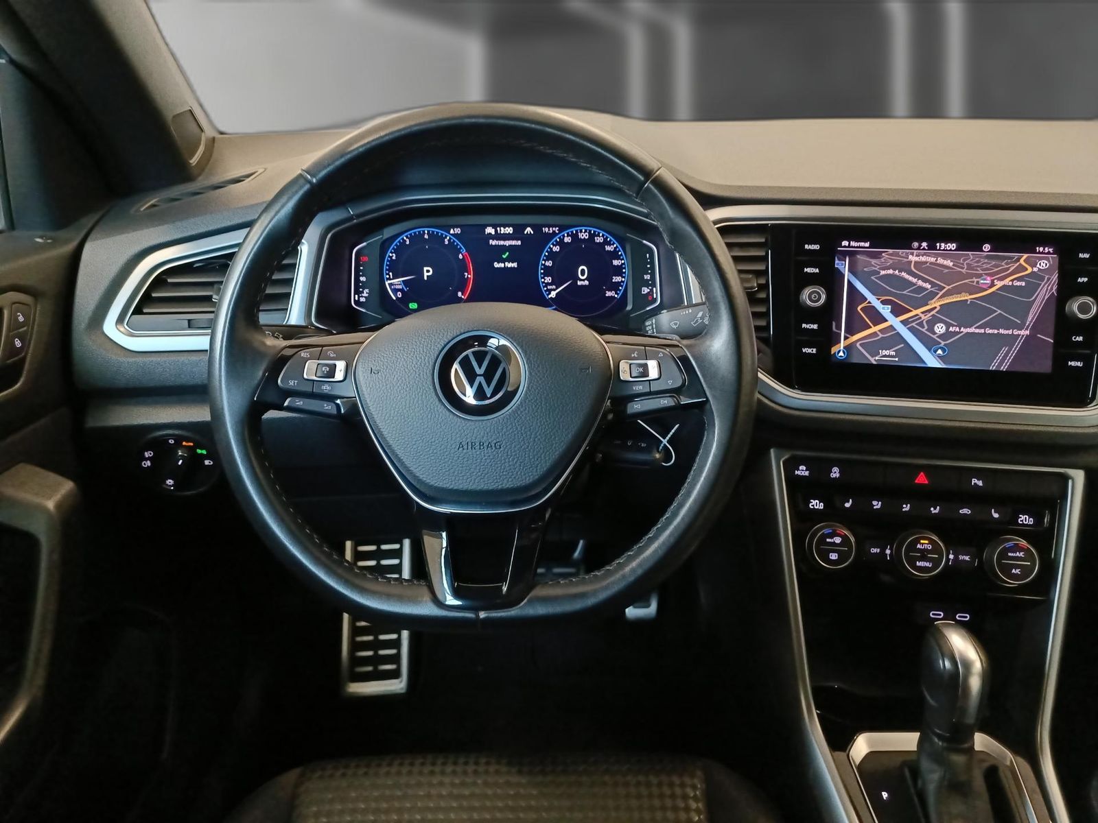 Volkswagen T-Roc Active DSG - Samsaru's Car Outlet