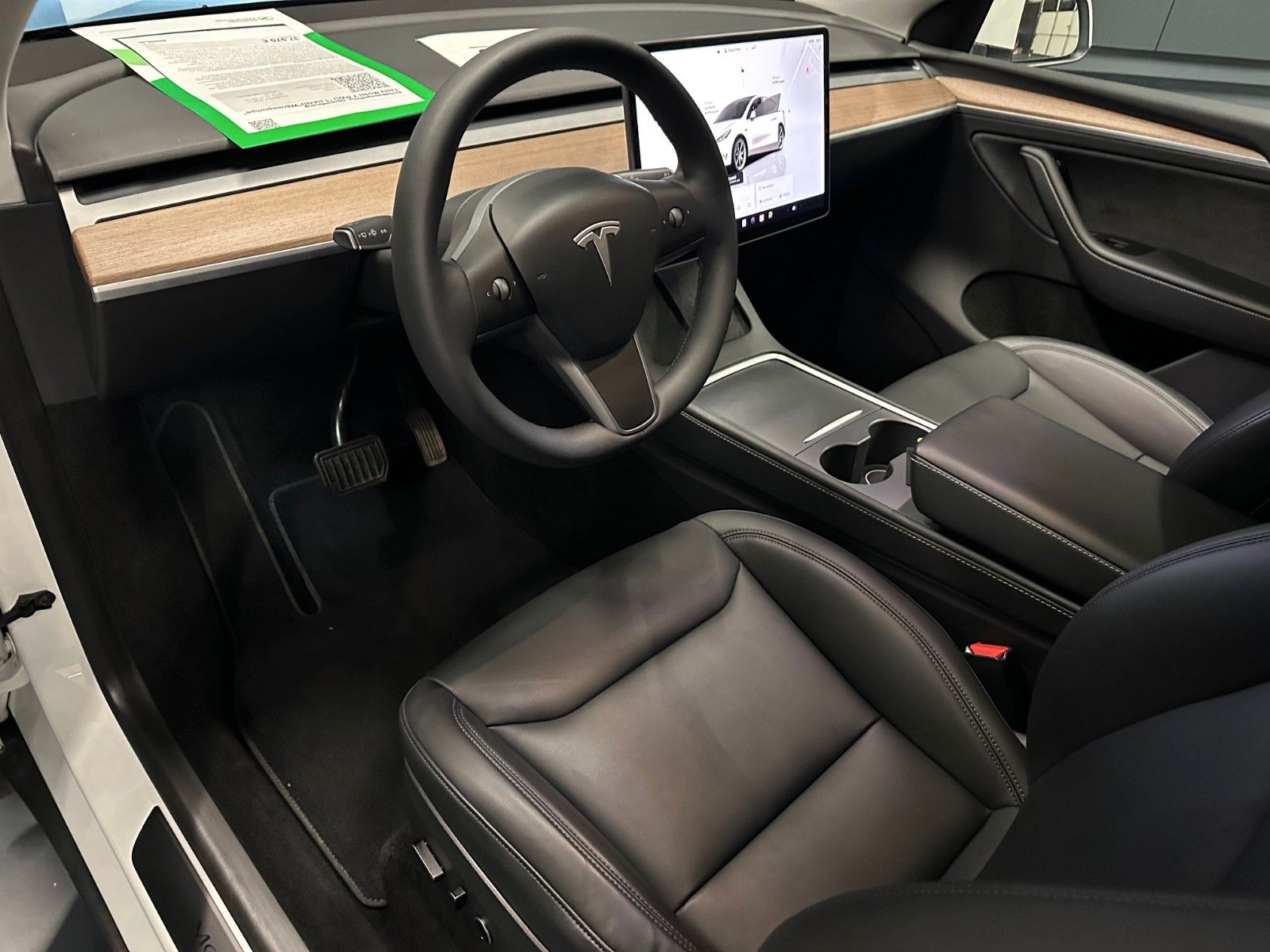 Tesla Model Y RWD *1.HAND*Wärmepumpe*