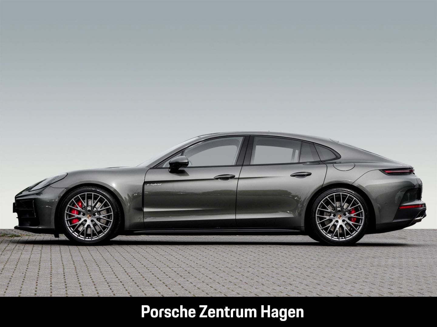 Porsche Panamera 4S E-Hybrid Sportabgasanlage HA-Lenkung