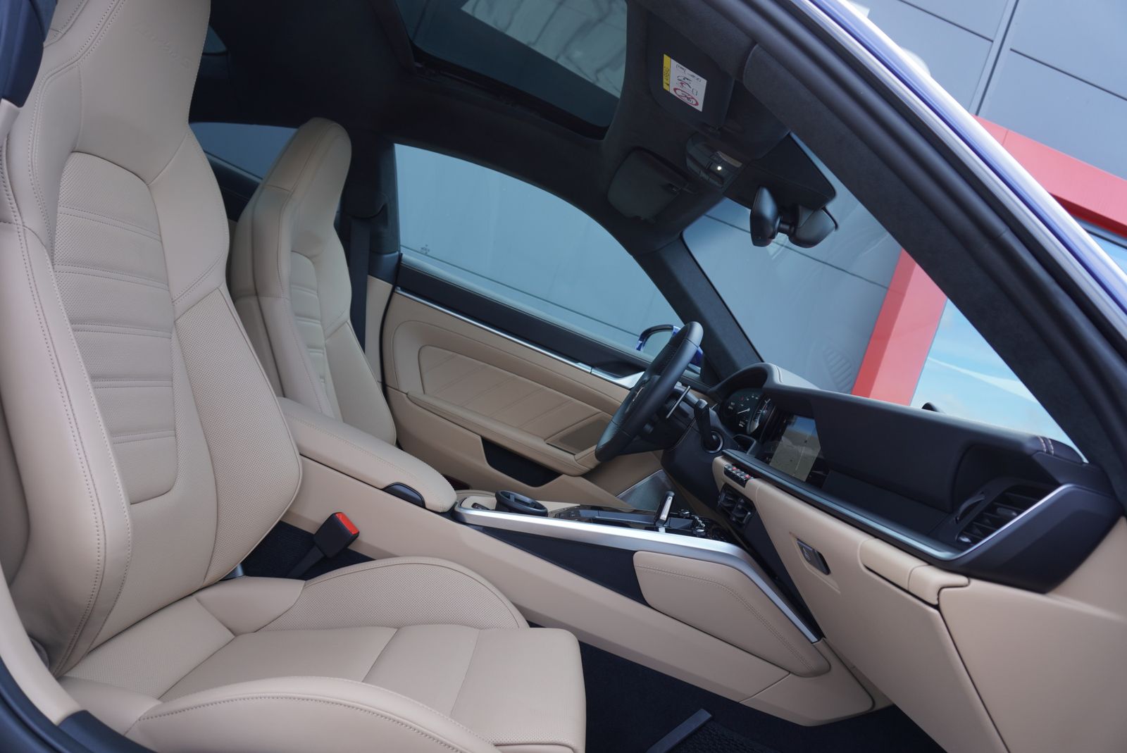 Porsche 992 Turbo S Sport Design - Samsaru's Car Outlet