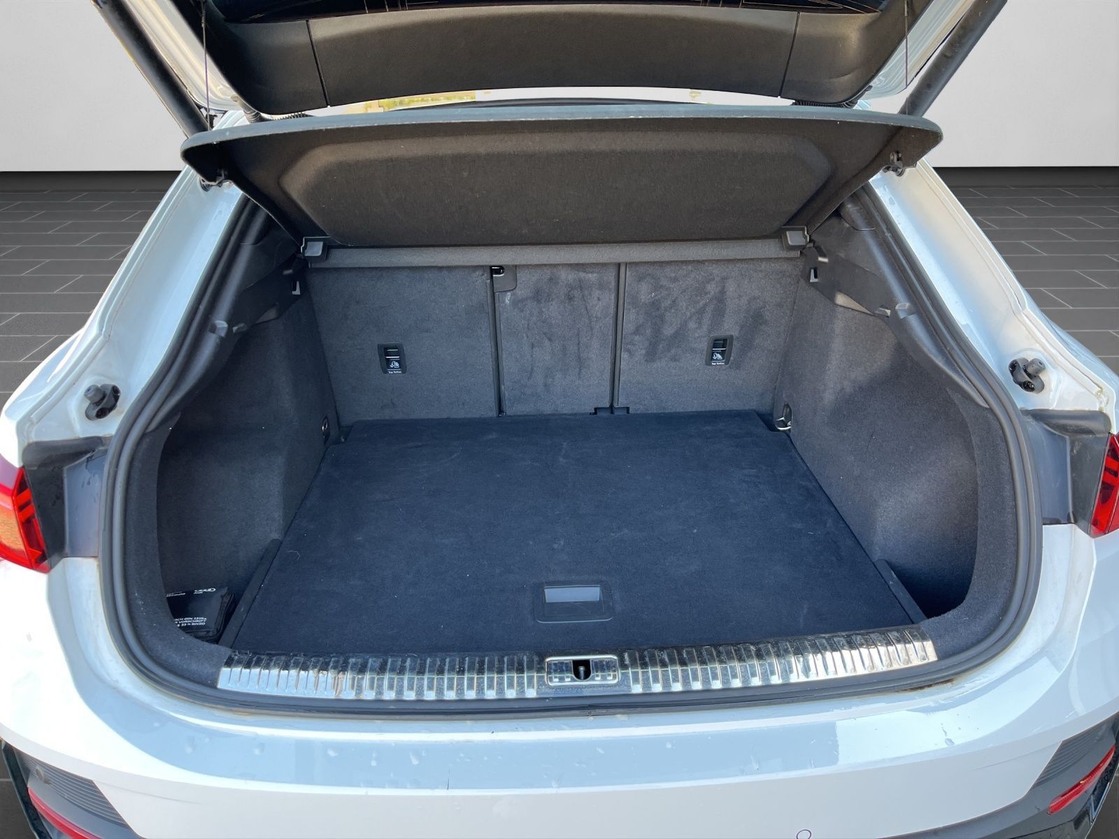 Audi Q3 Sportback S line 45 2.0 TFSI - Samsaru's Car Outlet