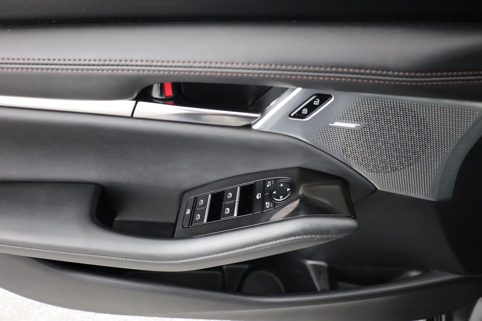 Mazda 3 2.0 SKYACTIVE-X LED Navi 360° ACC Leder Bose