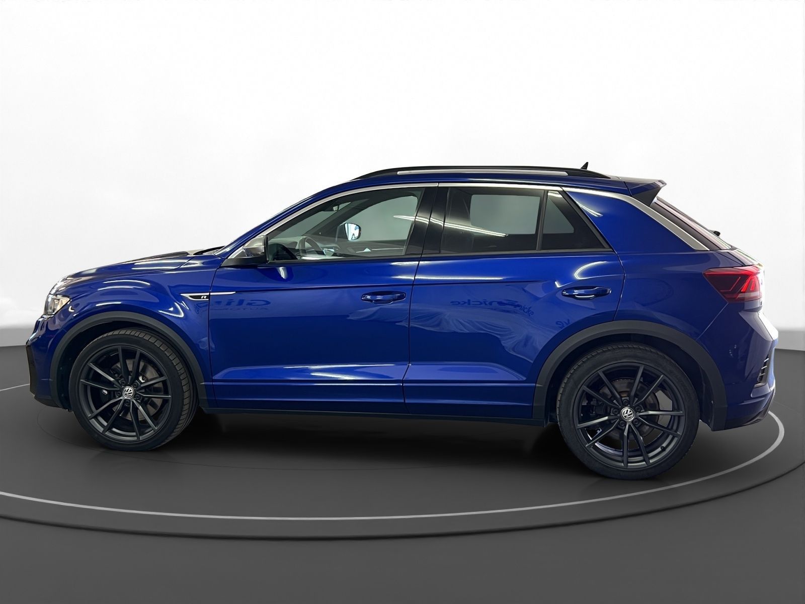 Volkswagen T-Roc R 4M - Samsaru's Car Outlet