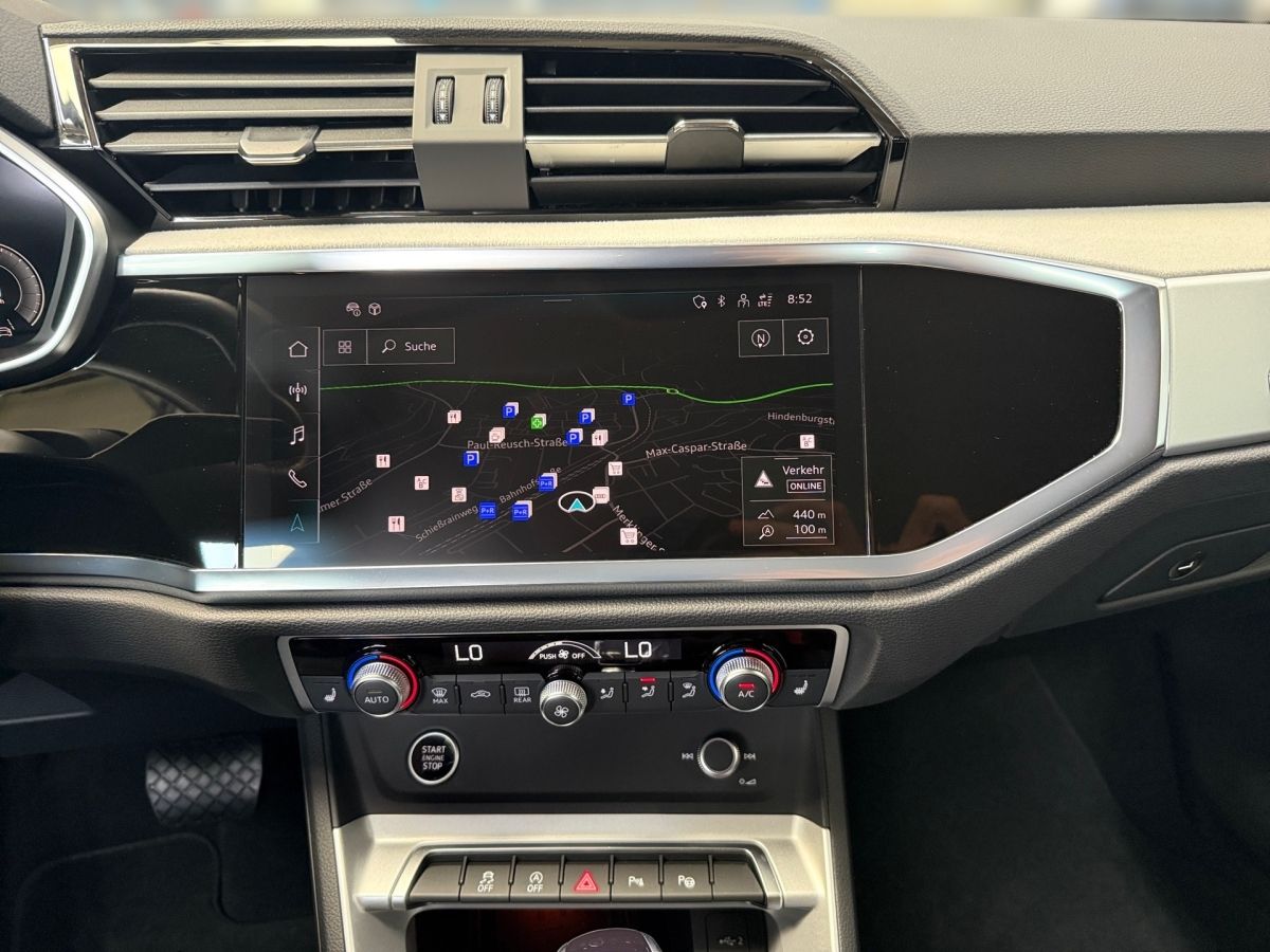 Audi Q3 advanced - Samsaru's Car Outlet