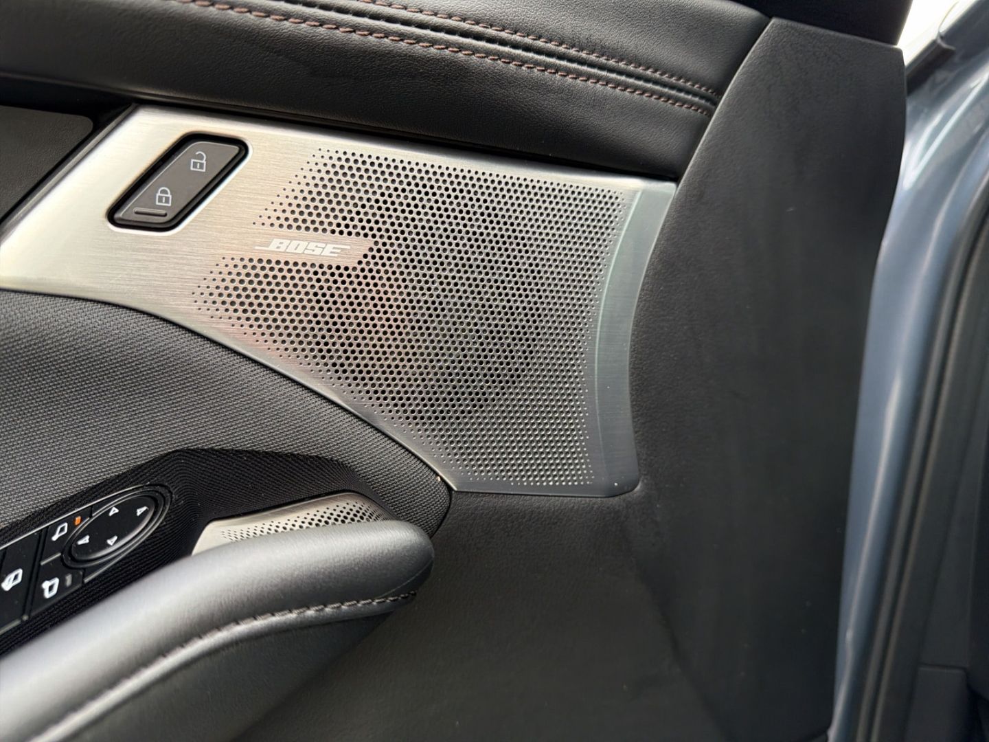 Mazda 3 Skyactiv-X 186 Selection HUD Navi Soundsystem