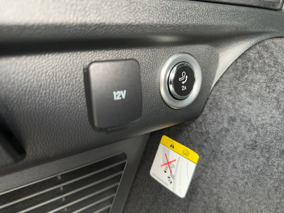 Ford Kuga ST-Line - Samsaru's Car Outlet