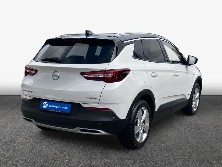 Opel Grandland X Plug-in-Hybrid Ultimate - Samsaru's Car Outlet