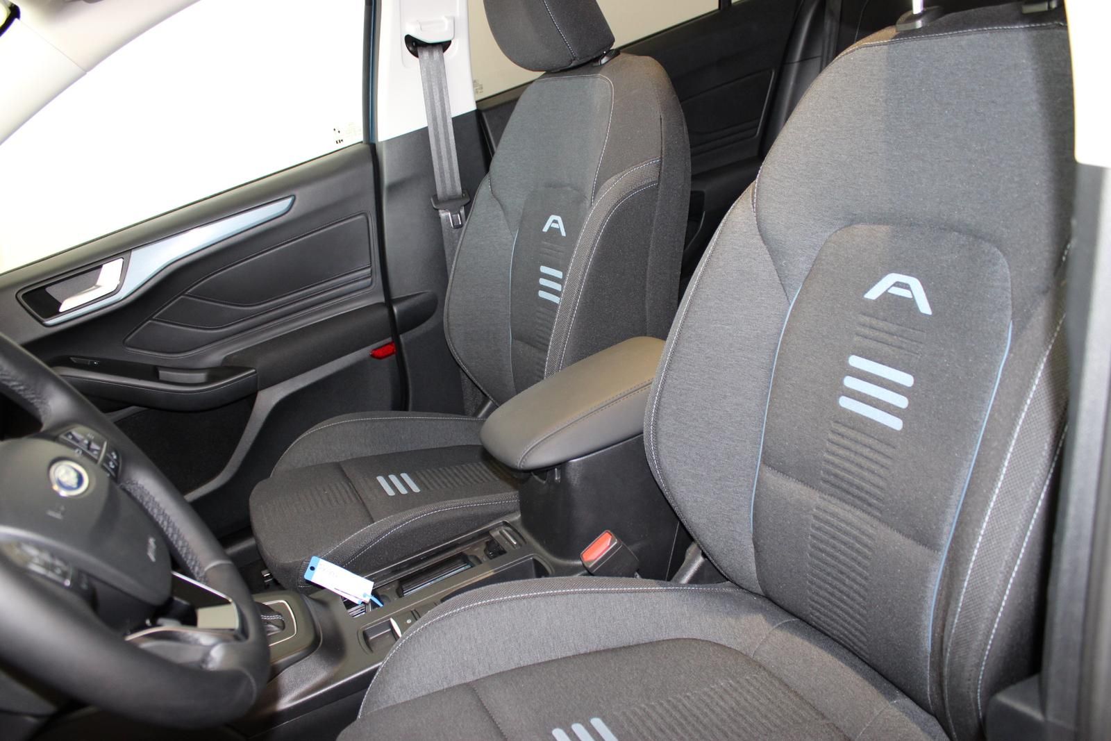 Ford Focus Turnier 1.0 MHEV Active Navi Lenk/SHZ Pano