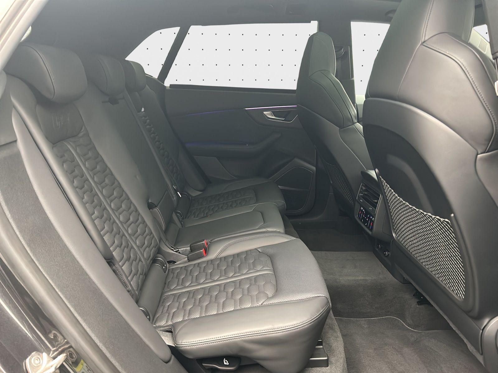 Audi RS Q8*Keramik*305 km/h*B&O*HUD*Pano*Standh*Matri