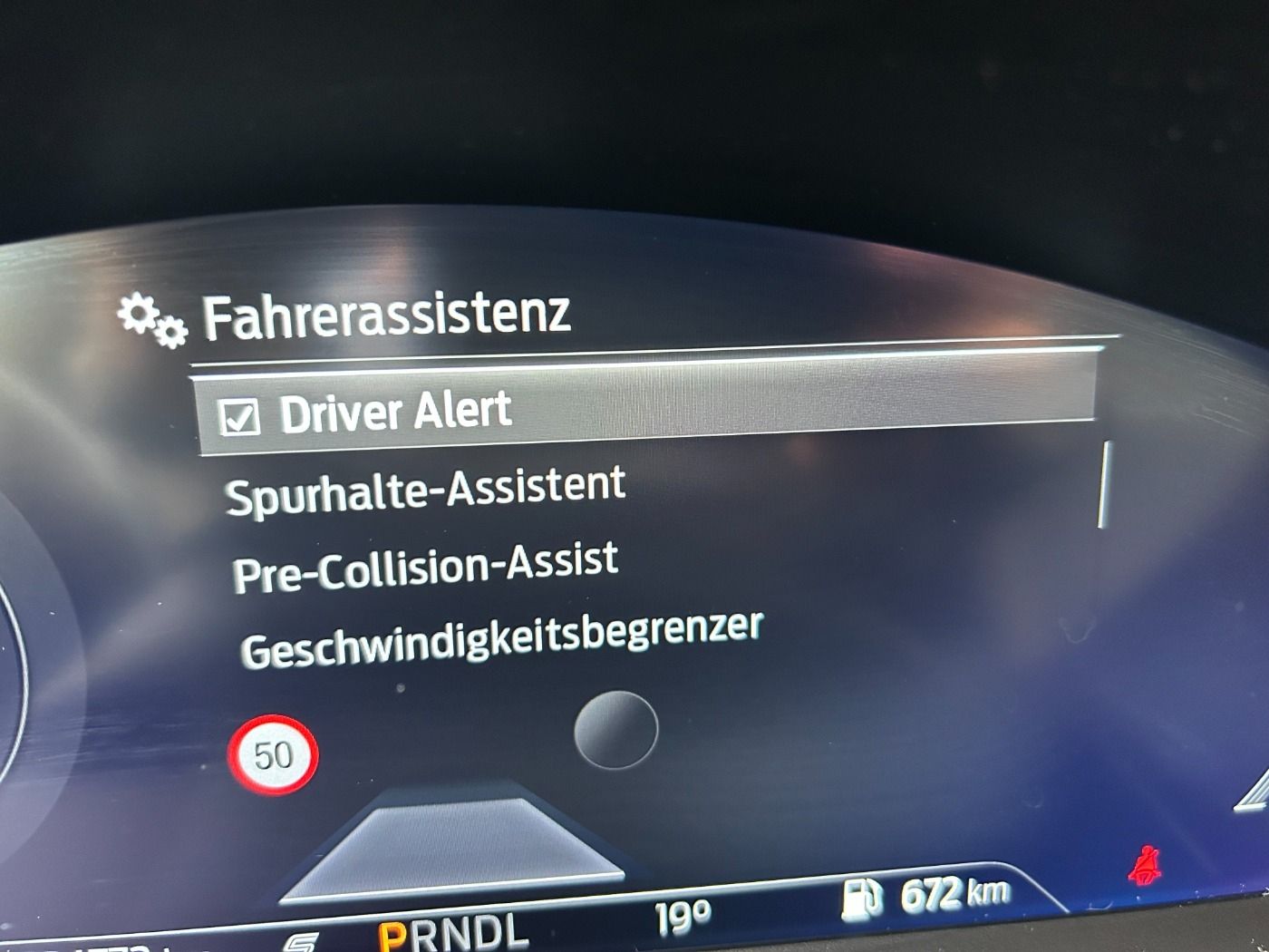 Ford Focus Turnier 1.5 EcoBlue Titanium X - Samsaru's Car Outlet
