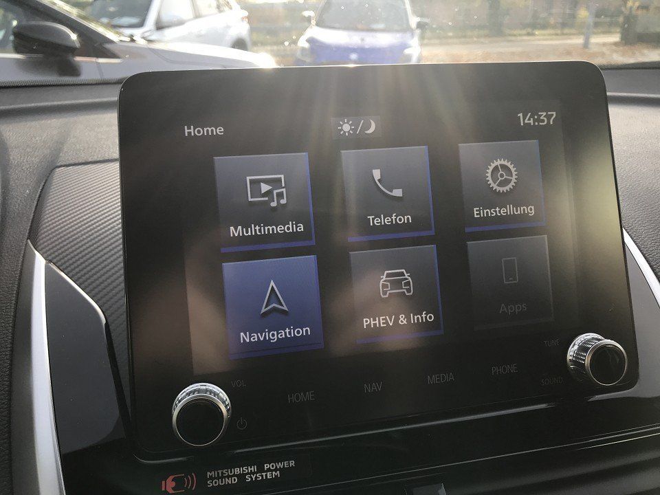 Mitsubishi Eclipse Cross Plug-in Hybrid Select Navi