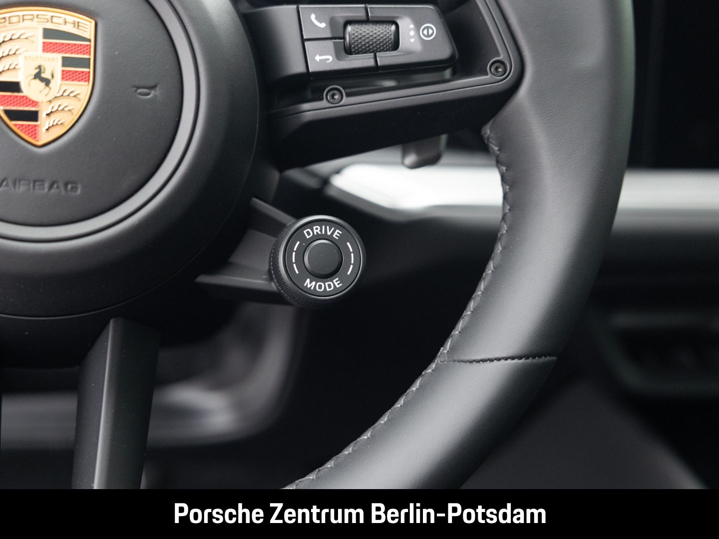 Porsche Cayenne E-Hybrid Coupe BOSE Sportabgasanlage LED
