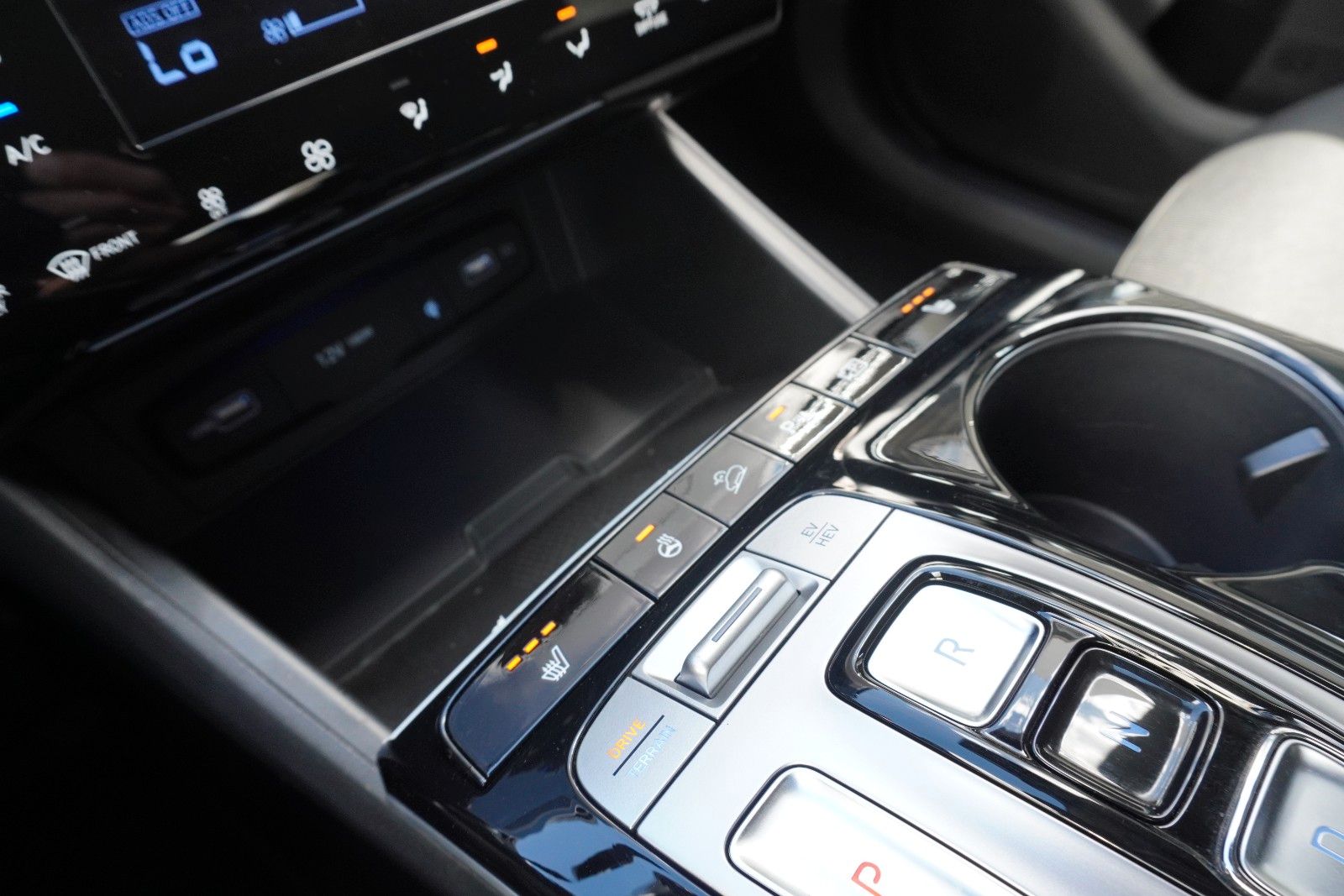Hyundai Tucson Trend Plug-In 4WD AHK AssPak ACC NAVI eHK