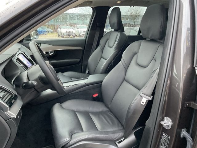 Volvo XC90 B5 Ultimate Bright 7Sitze AHK ACC HUD Stand