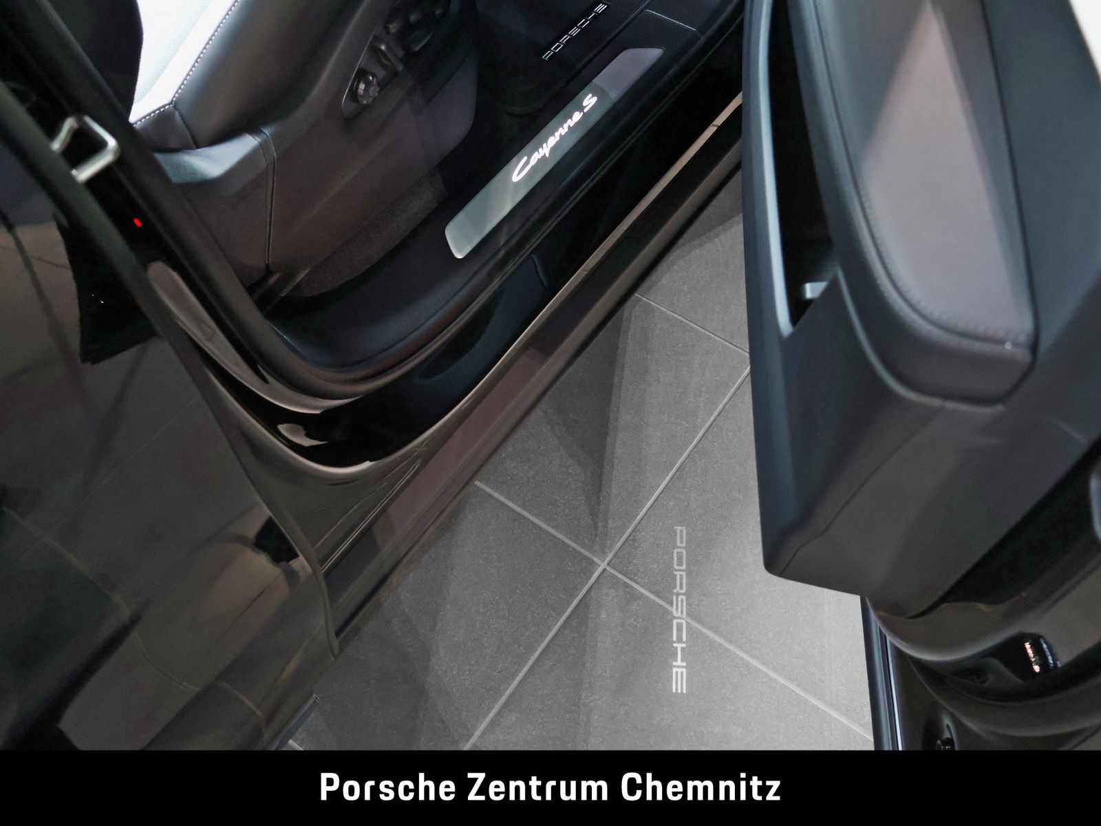 Porsche Cayenne S Sportabgas;Pano;Sitzbelüft.;Standhzg.