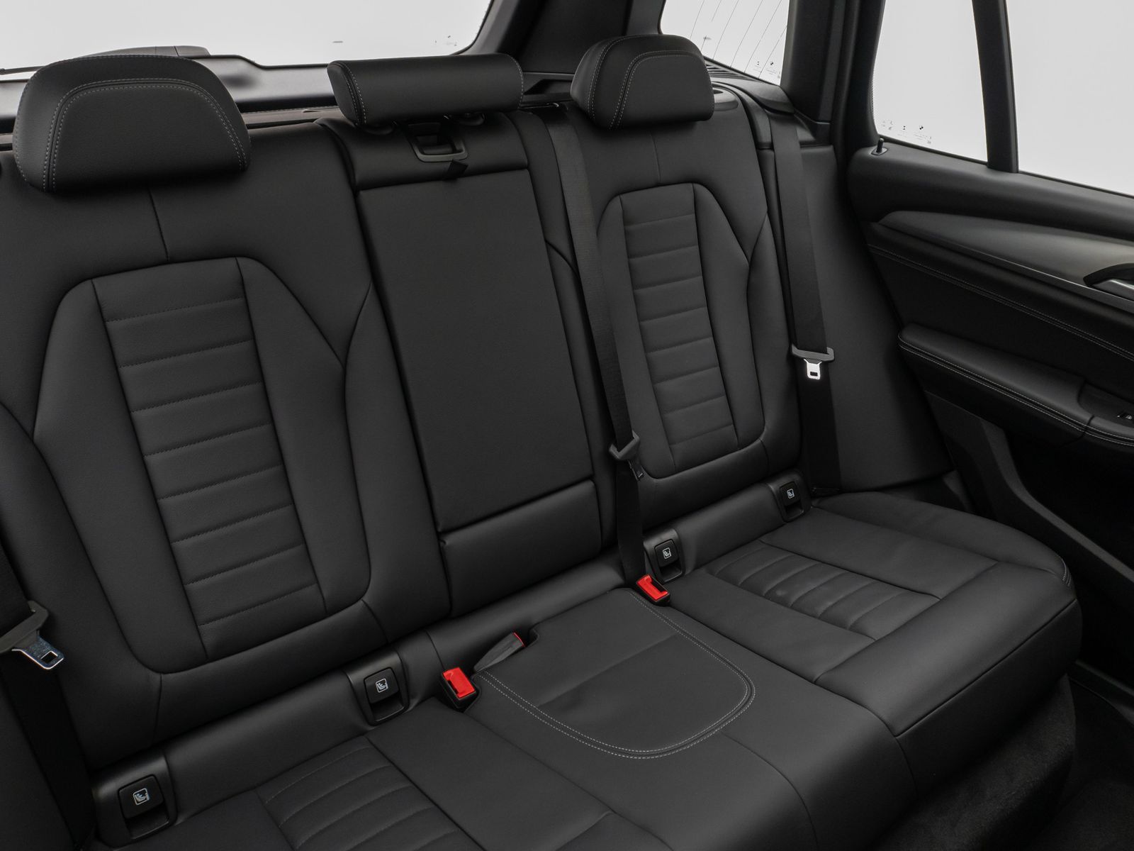 BMW X3 xD30d - Samsaru's Car Outlet