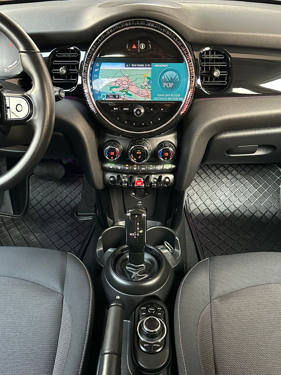 MINI Cooper 1.5T - Samsaru's Car Outlet