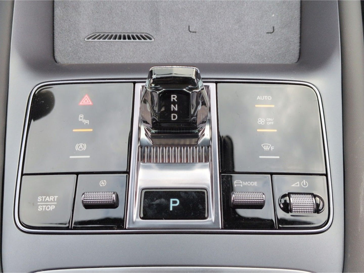 BYD Sealion 7