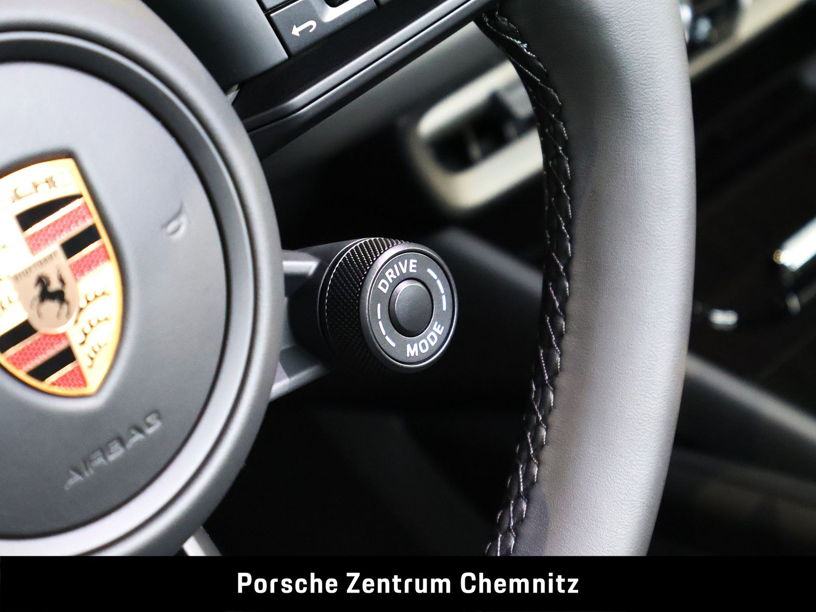 Porsche Cayenne E-Hybrid Sitzbelüft.;Head-Up;BOSE;Pano
