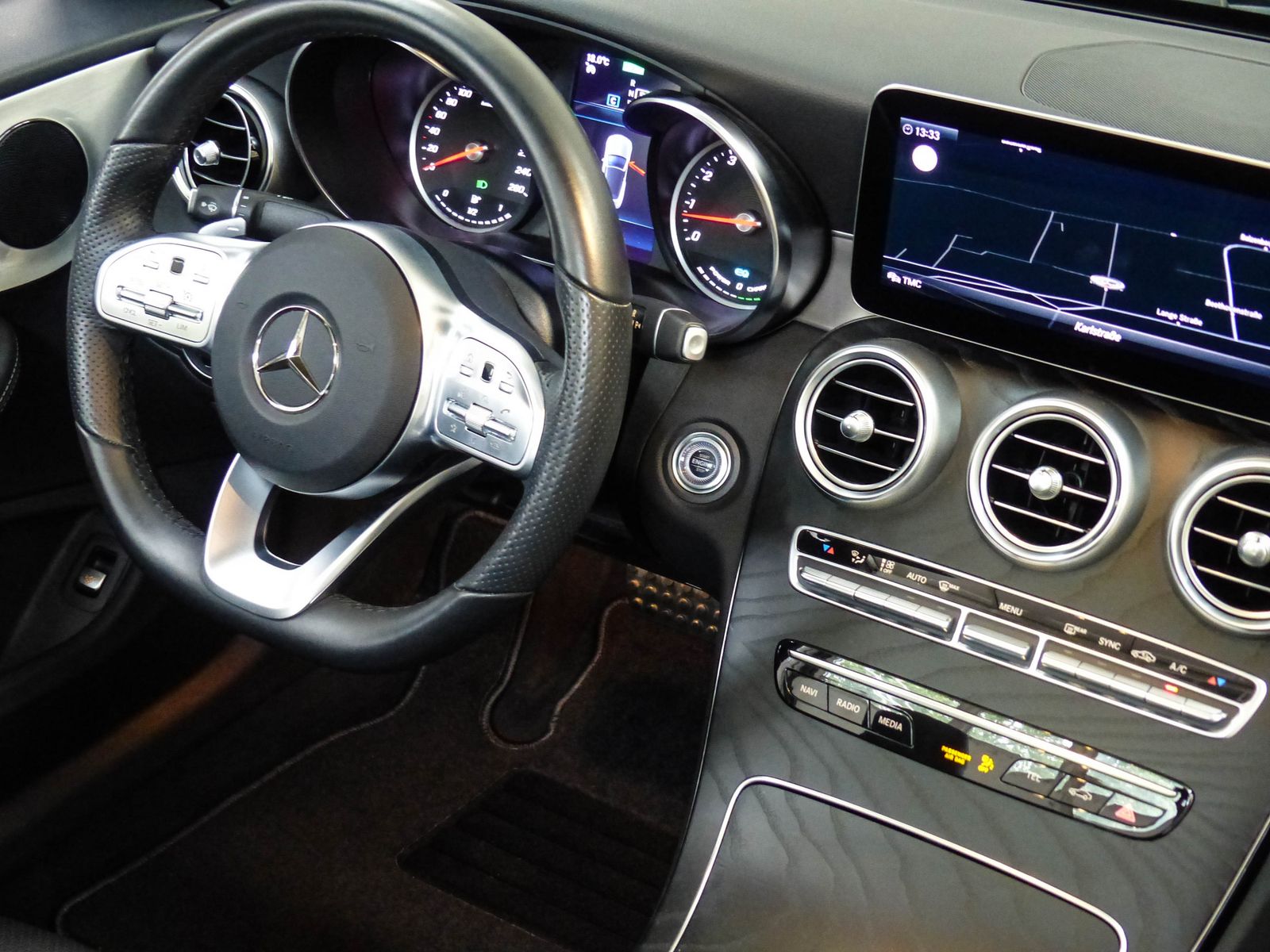 Mercedes-Benz C 200 Cabrio AMG - Samsaru's Car Outlet
