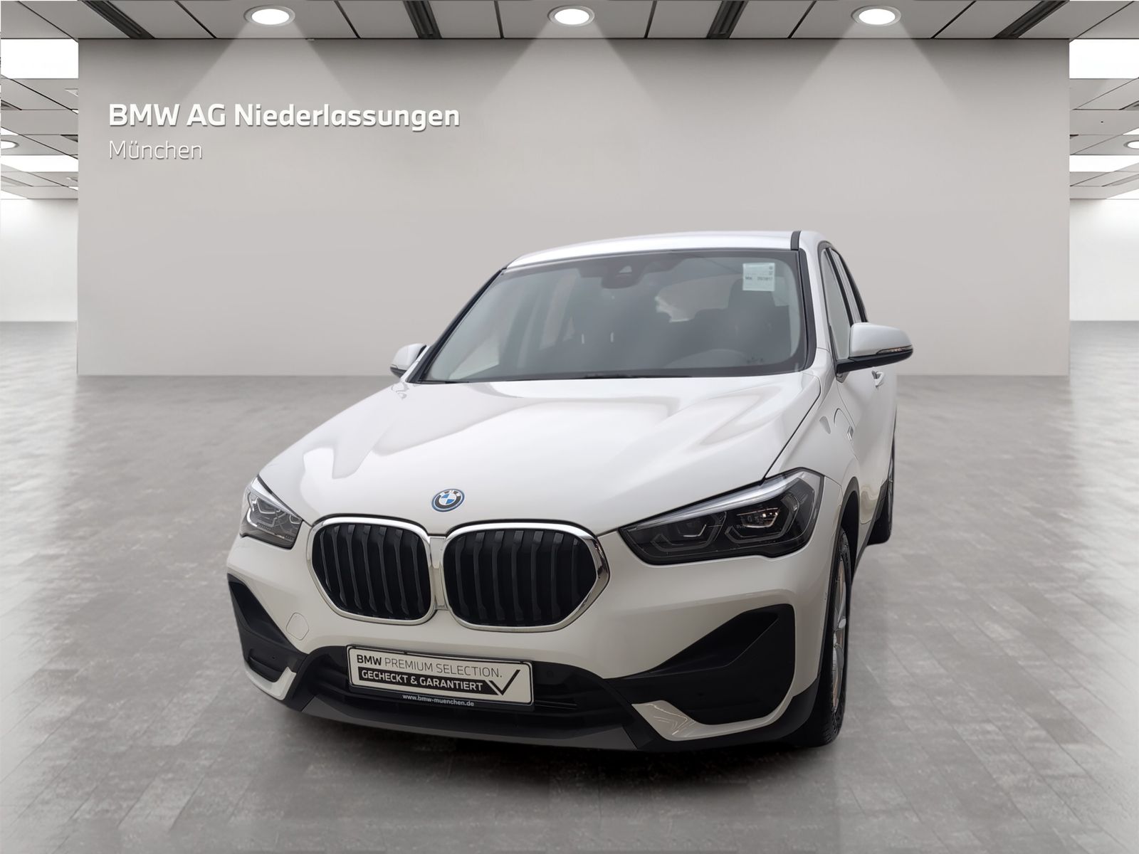 BMW X1 xDrive25e - Samsaru's Car Outlet