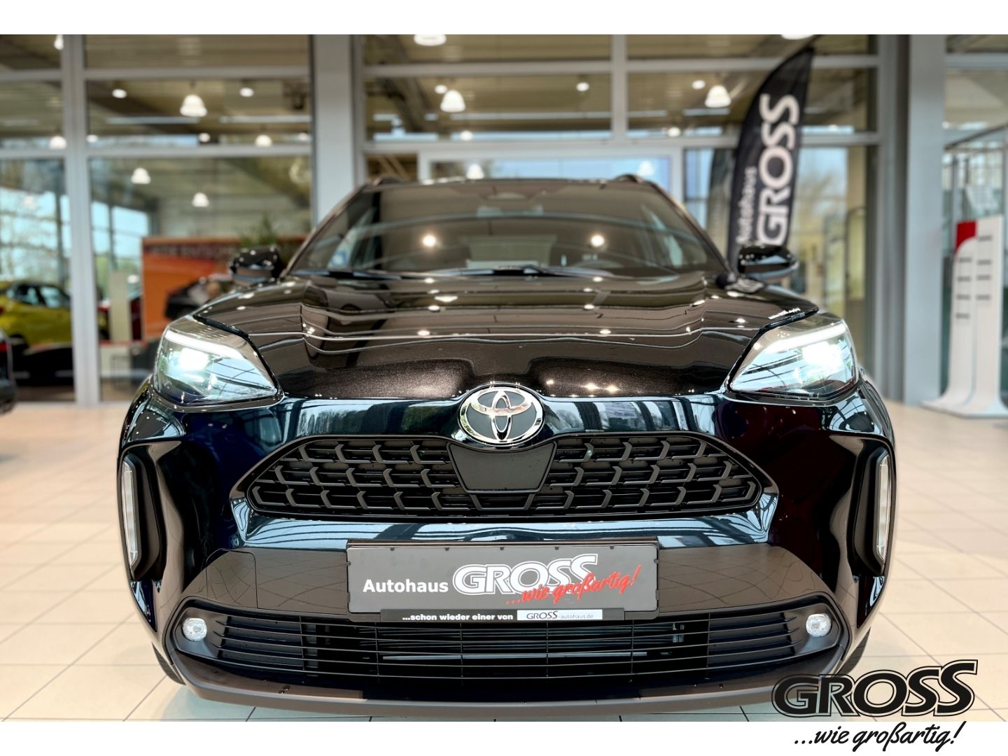 Toyota Yaris Cross Hybrid Active Drive / Safety / PDC /