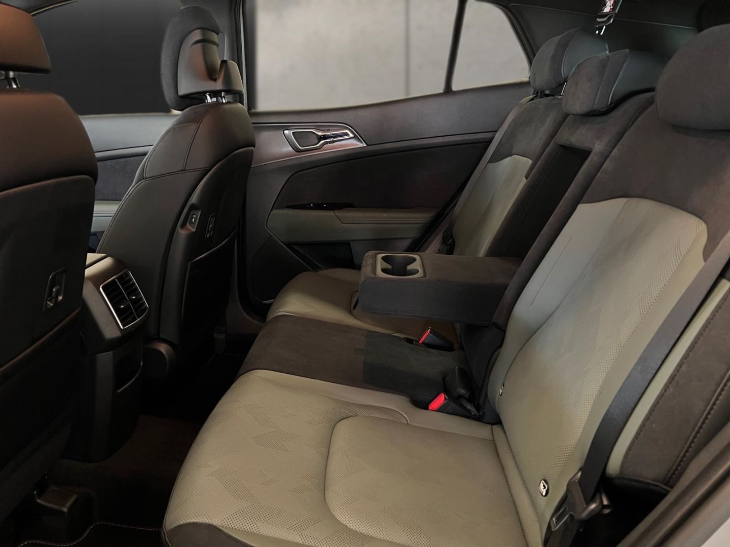 Kia Sportage 1.6 T-GDI DCT NIGHTLINE EDITION - Samsaru's Car Outlet
