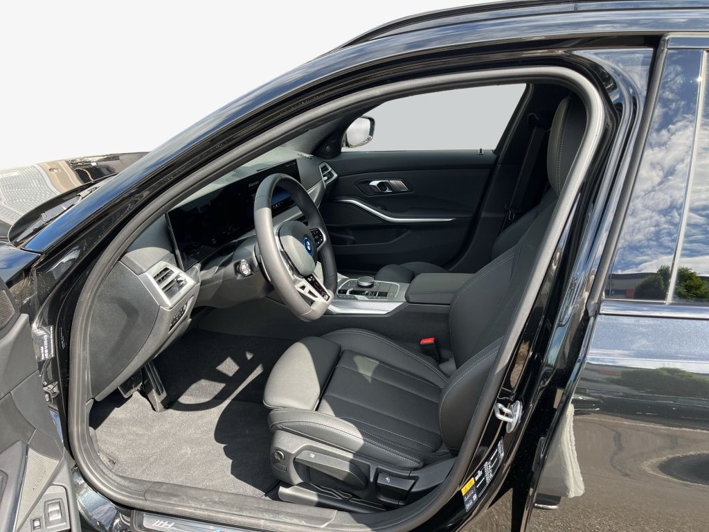 BMW 330e Touring xDrive Aut.