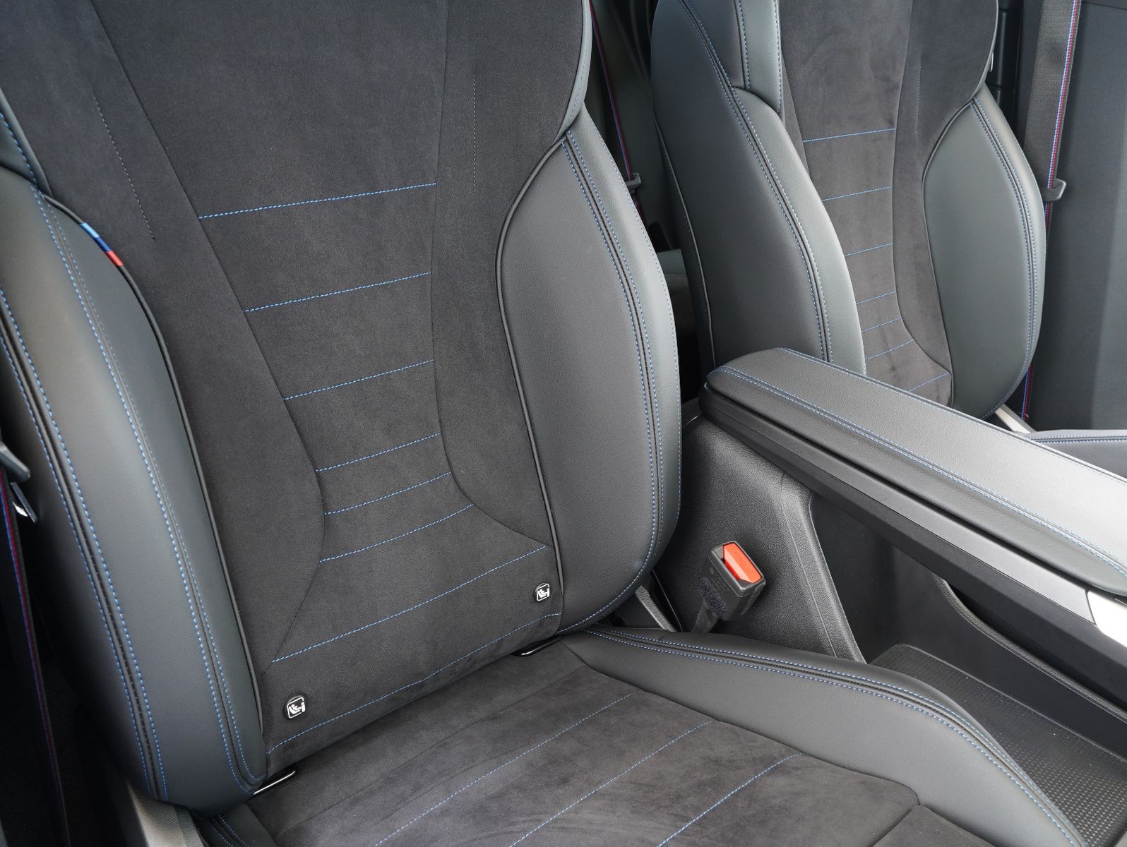 BMW X1 23 i Mild-Hybrid xDrive M Sport Pro - Samsaru's Car Outlet