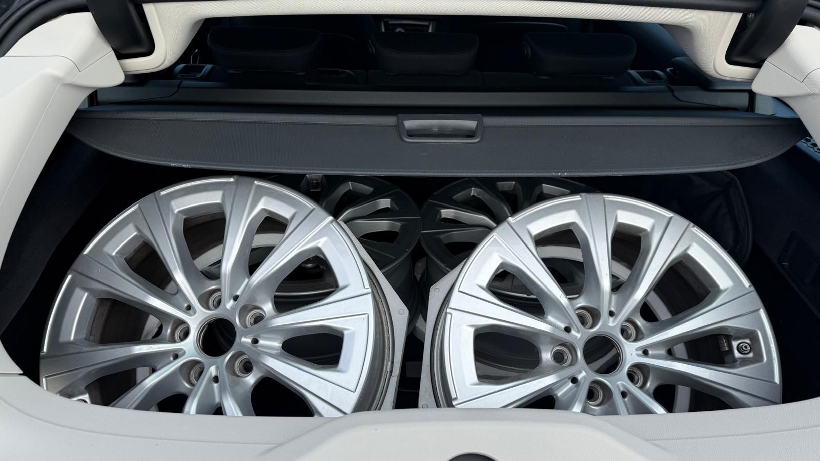 BMW 320d xDrive Touring Advantage - Samsaru's Car Outlet