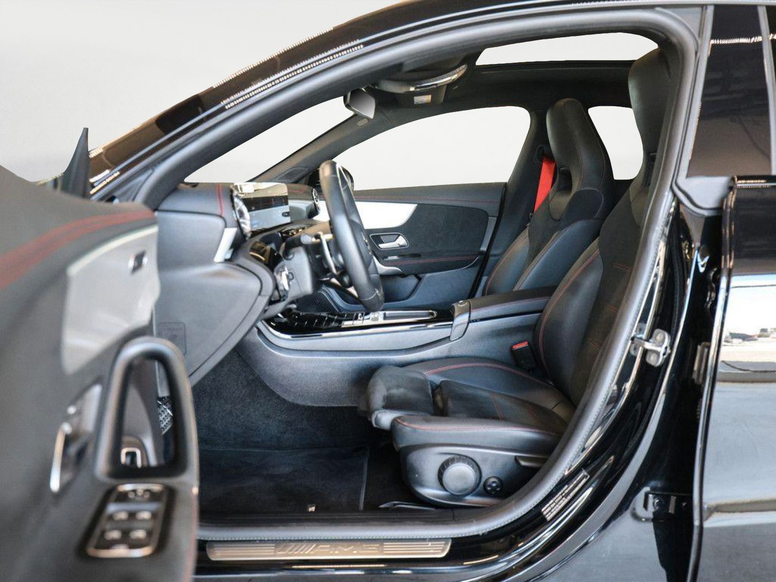 Mercedes-Benz CLA 35 AMG SB 4M Advanced Plus - Samsaru's Car Outlet
