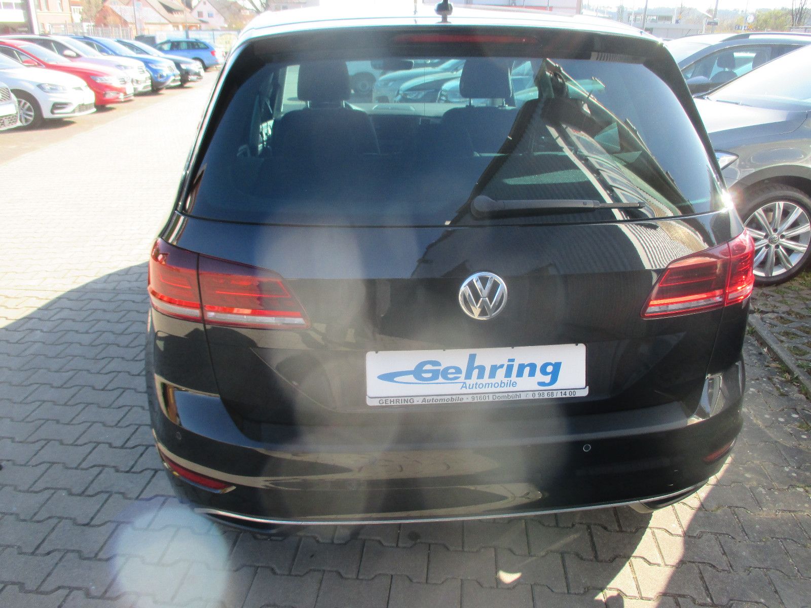 Volkswagen Golf Sportsvan 1.5 TSI DSG - Samsaru's Car Outlet