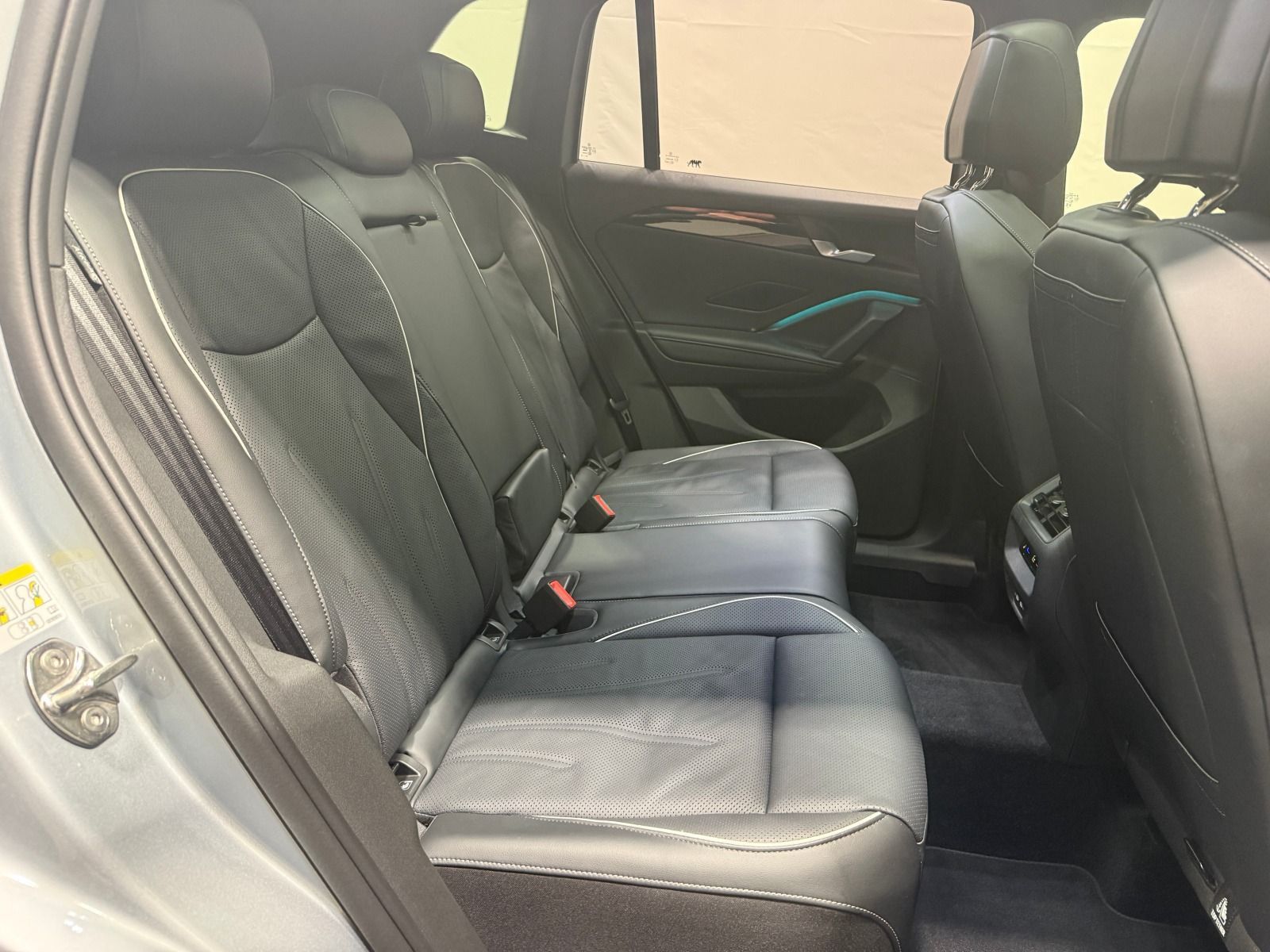 Volkswagen Tiguan Elegance 1.5 eHybrid | AHK MATRIX ACC DCC