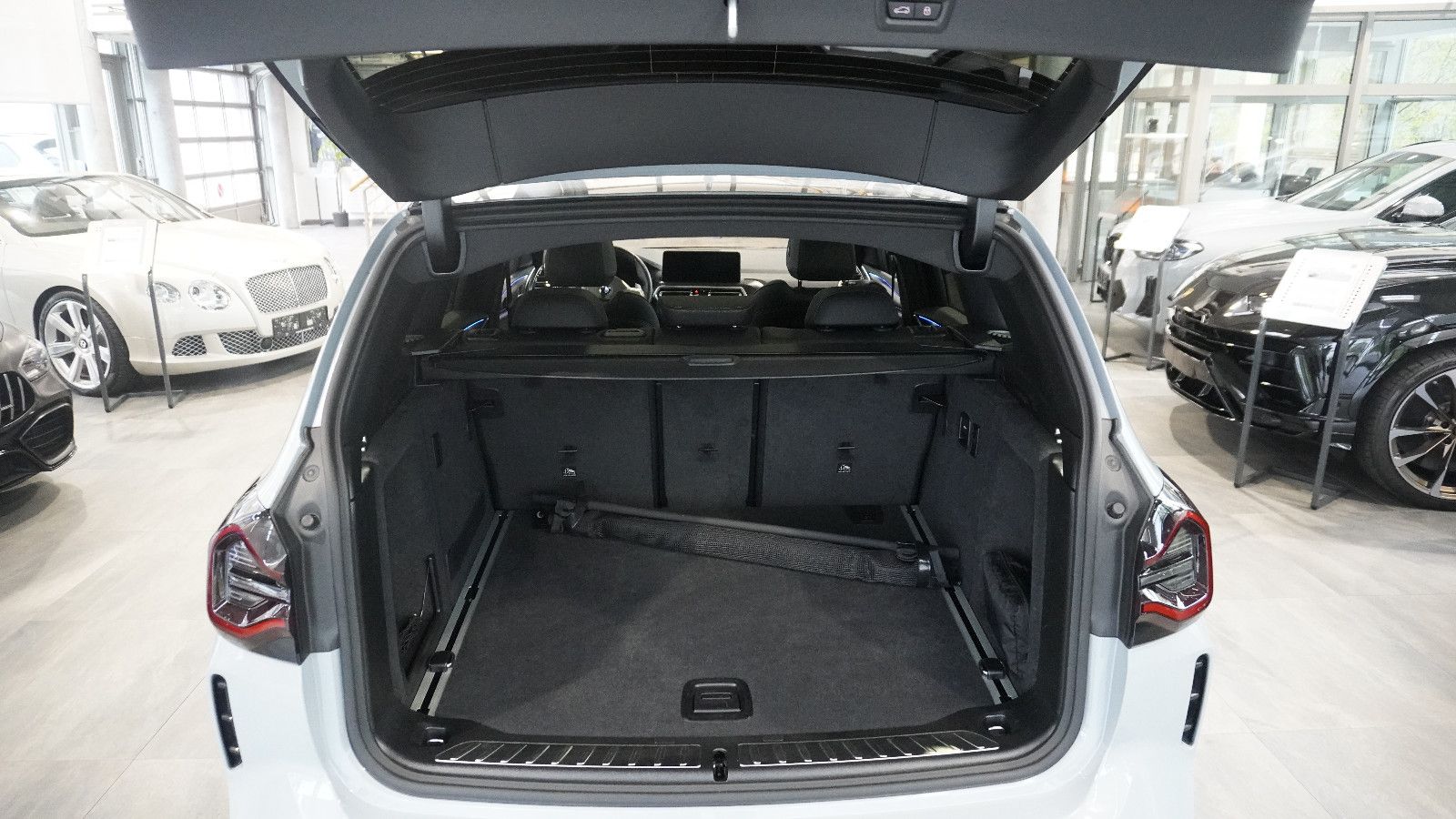 BMW X3 xDrive 30 d M Sport - Samsaru's Car Outlet