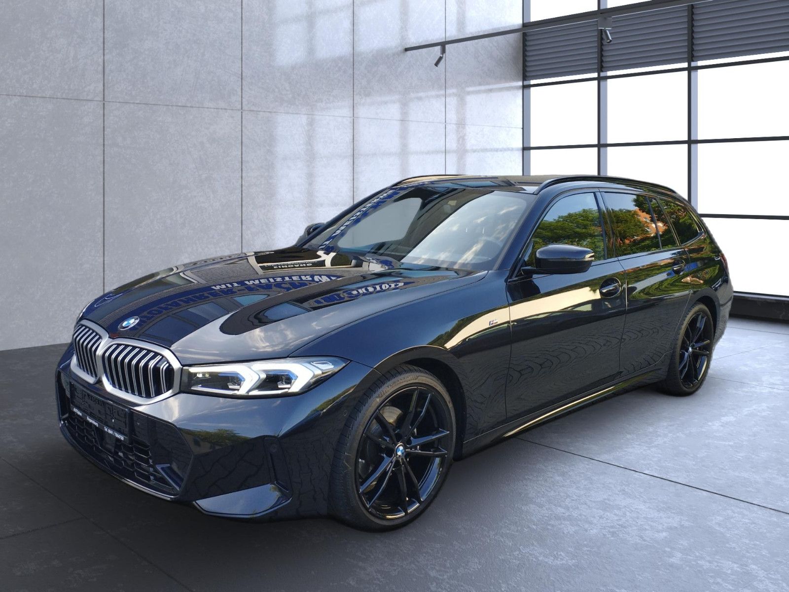 BMW 320 d xDrive M Sport - Samsaru's Car Outlet
