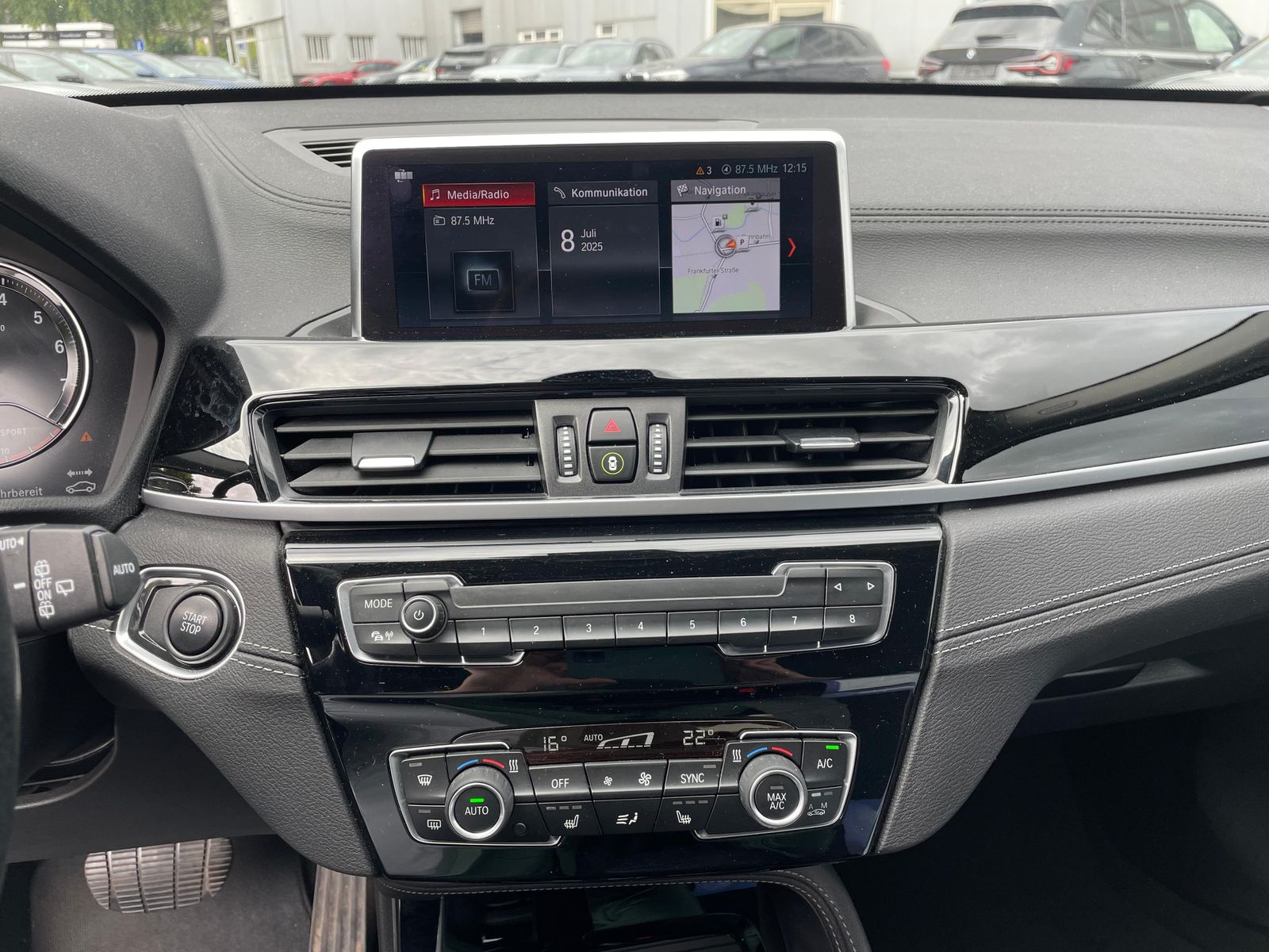 BMW X1 xDrive25e - Samsaru's Car Outlet