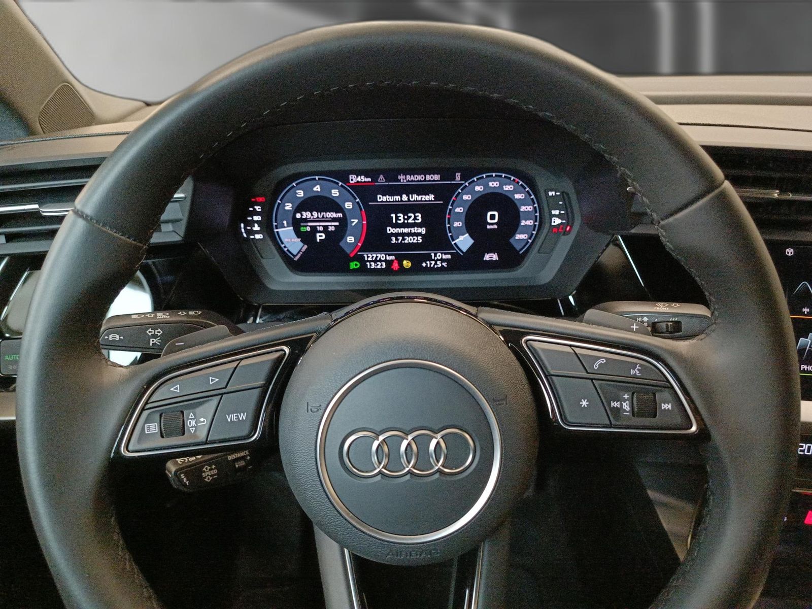 Audi A3 Limousine 35 TFSI Adv. S tronic - Samsaru's Car Outlet