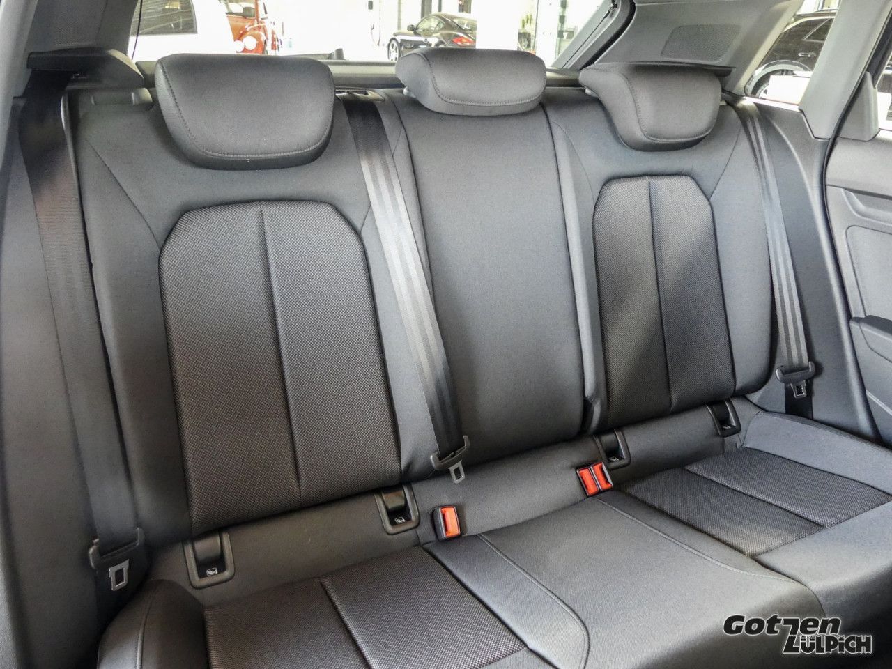 Audi A3 Sportback 35 TFSI S line S tronic - Samsaru's Car Outlet