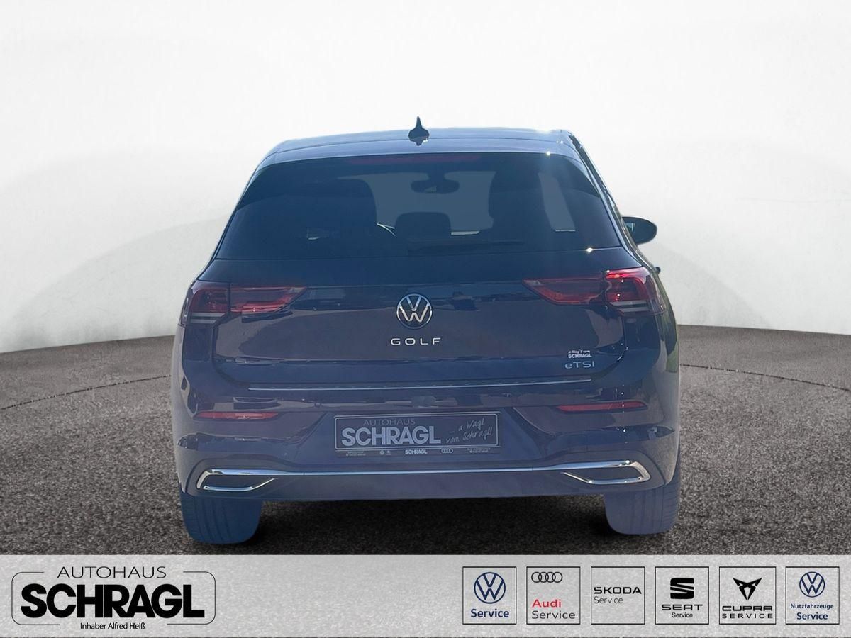 Volkswagen Golf VIII 1.5 eTSI DSG MOVE+ - Samsaru's Car Outlet