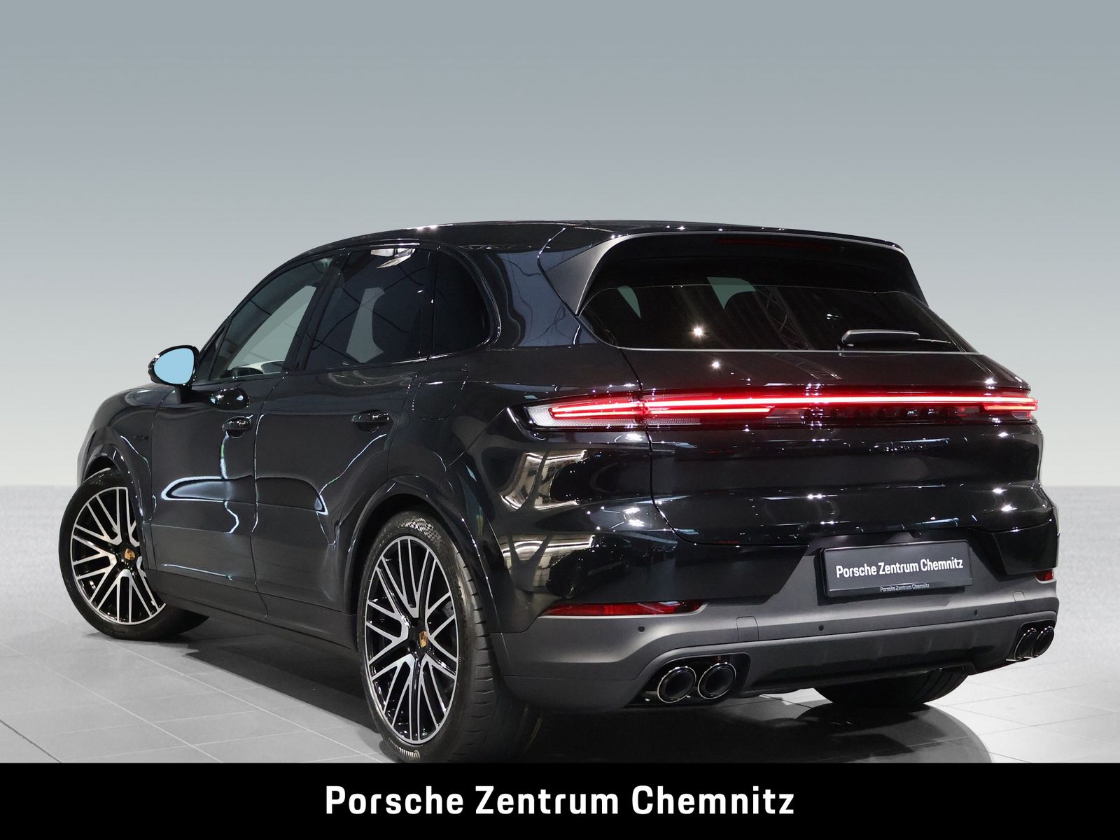 Porsche Cayenne E-Hybrid Luftfed.;BOSE;HD-Matrix;22"