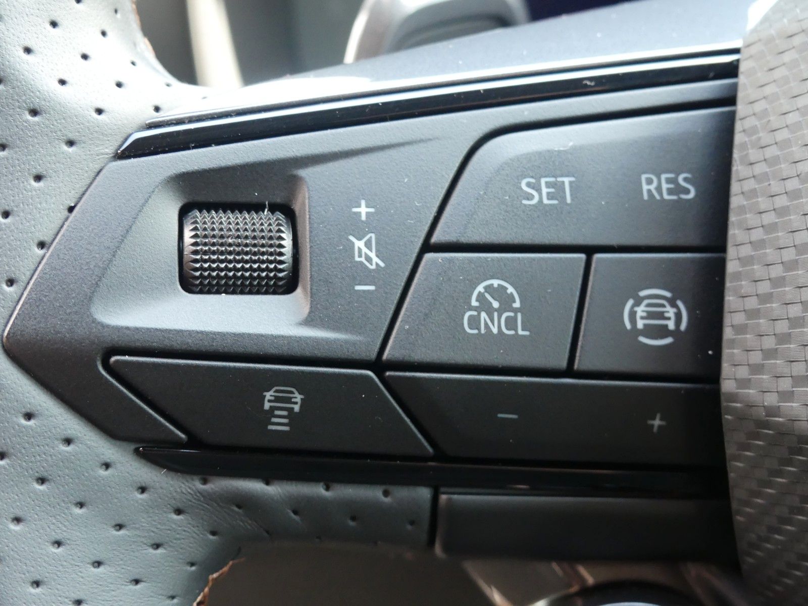 Cupra Formentor 4Drive, LED, Navi, 3Z Klima, Skyline