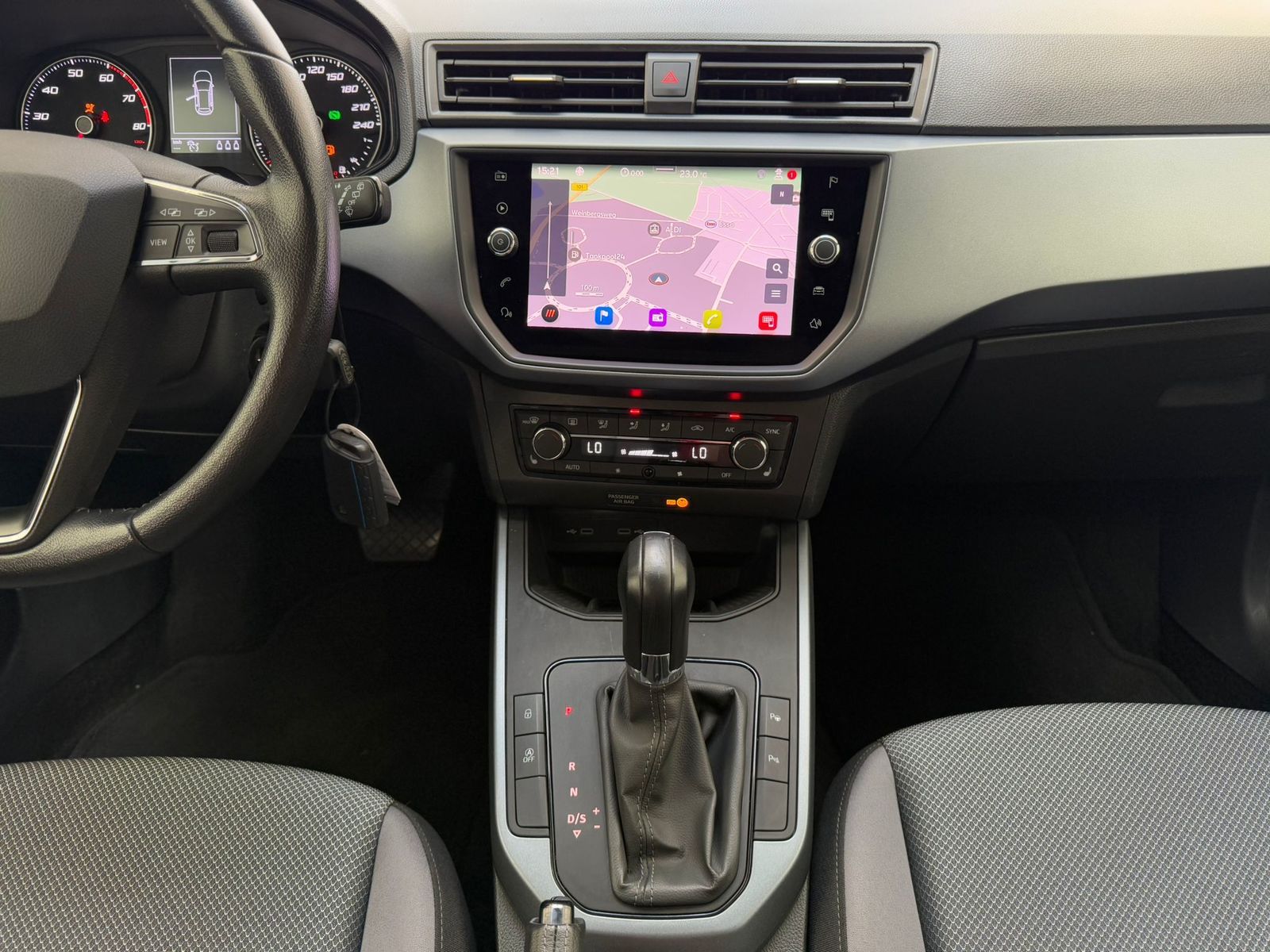 Seat Arona 1.0 TSI Style - Samsaru's Car Outlet