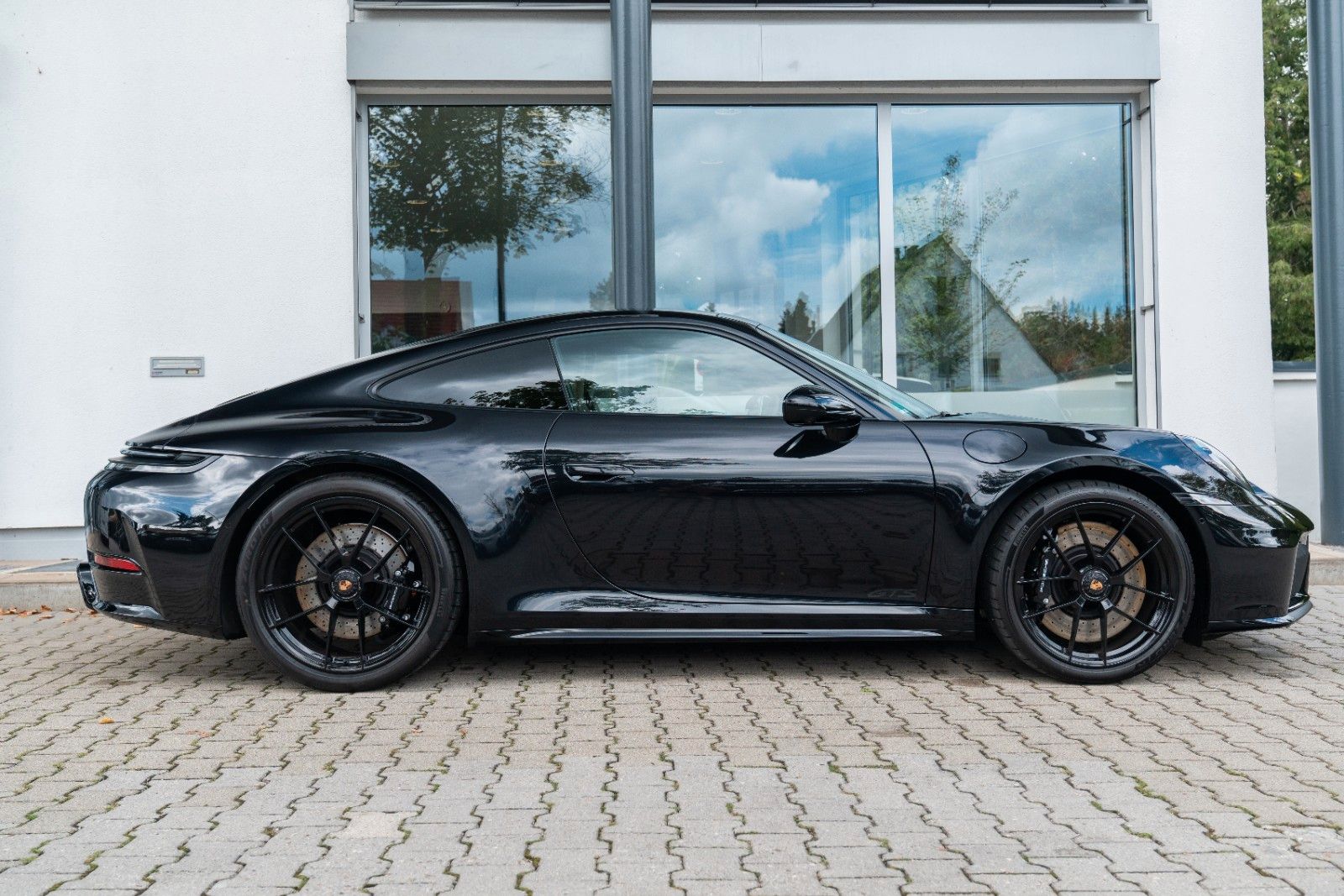 Porsche 992.2 Carrera 4 GTS / COUPE / 18 WEGE / LED