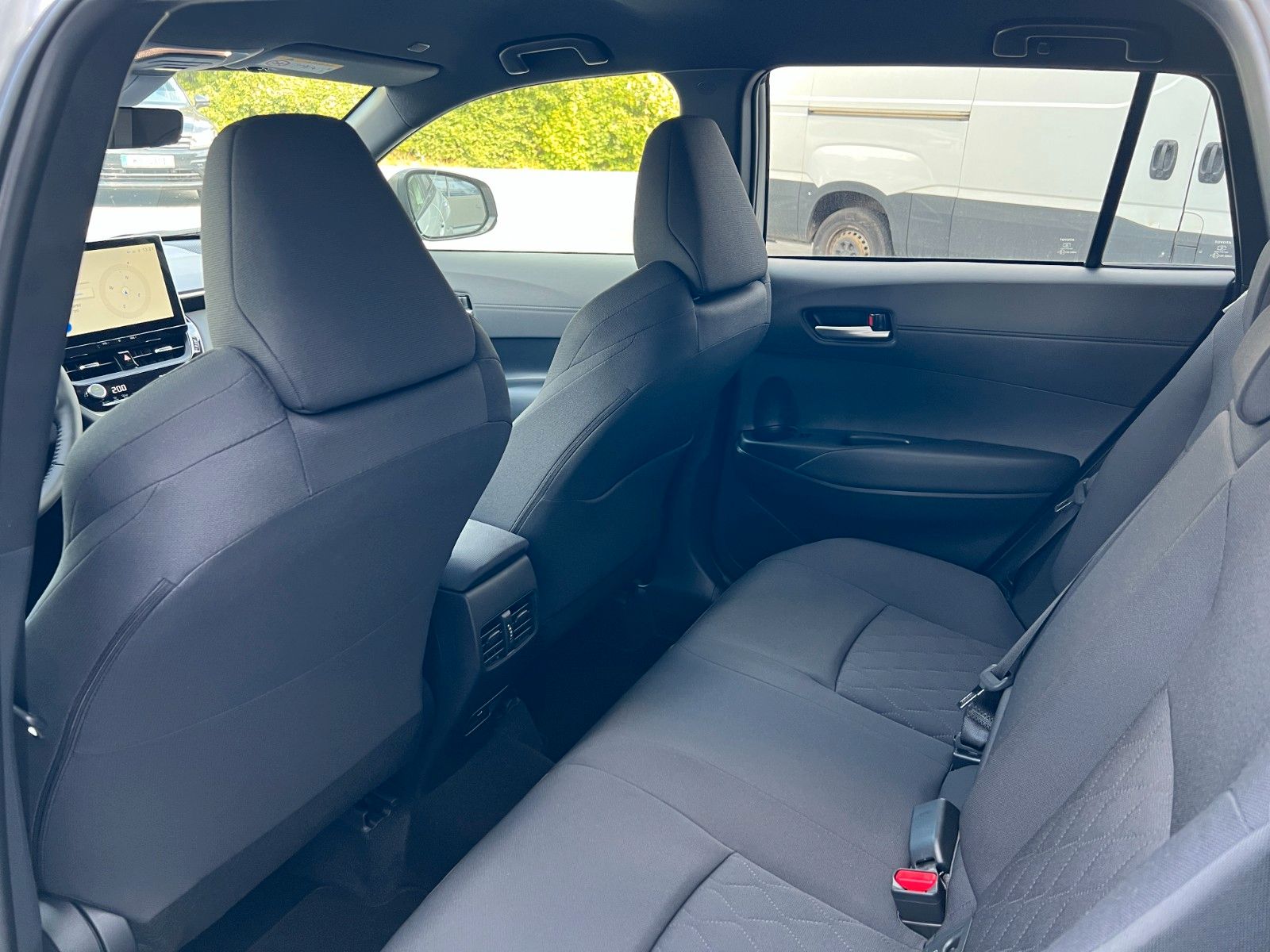 Toyota Corolla Cross 2.0 Hybrid Style Comfort *BSM* TOP