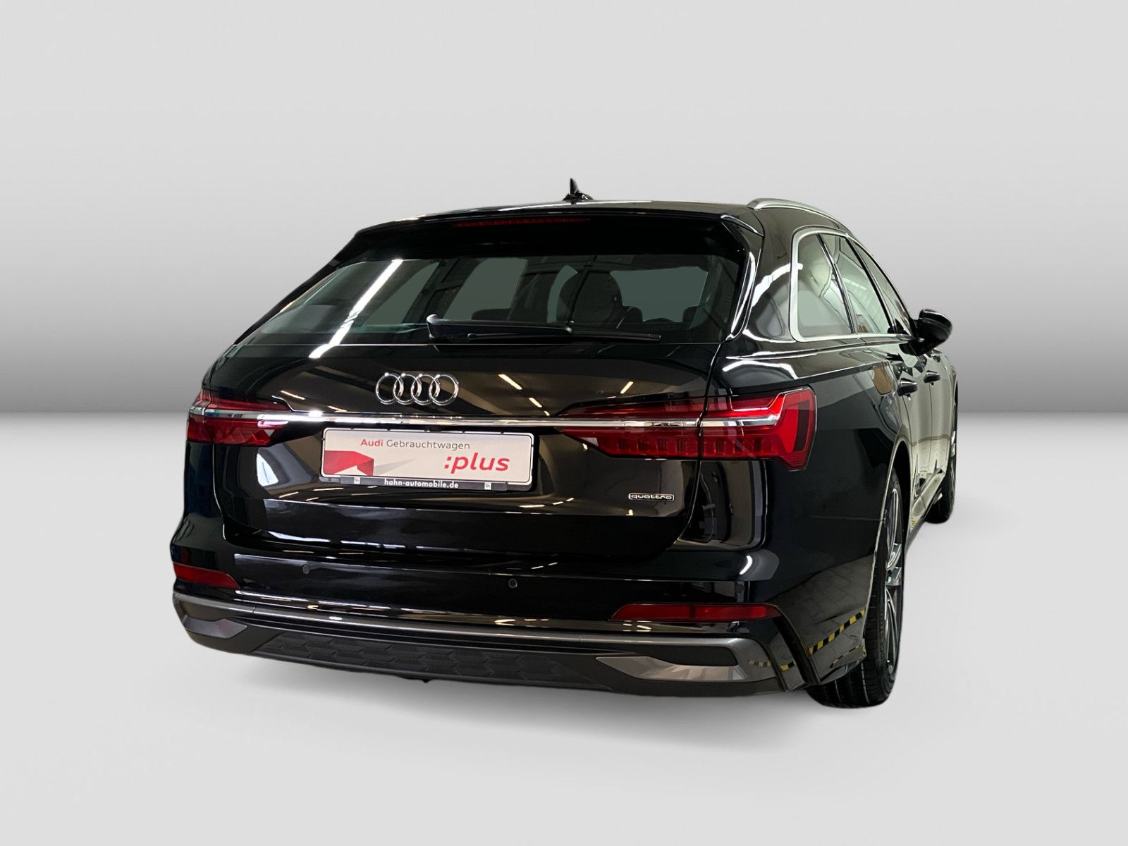 Audi A6 Avant 45 TDI quattro S line - Samsaru's Car Outlet
