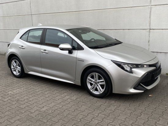 Toyota Corolla 1.8 Hybrid e-CVT Dynamic Plus - Samsaru's Car Outlet