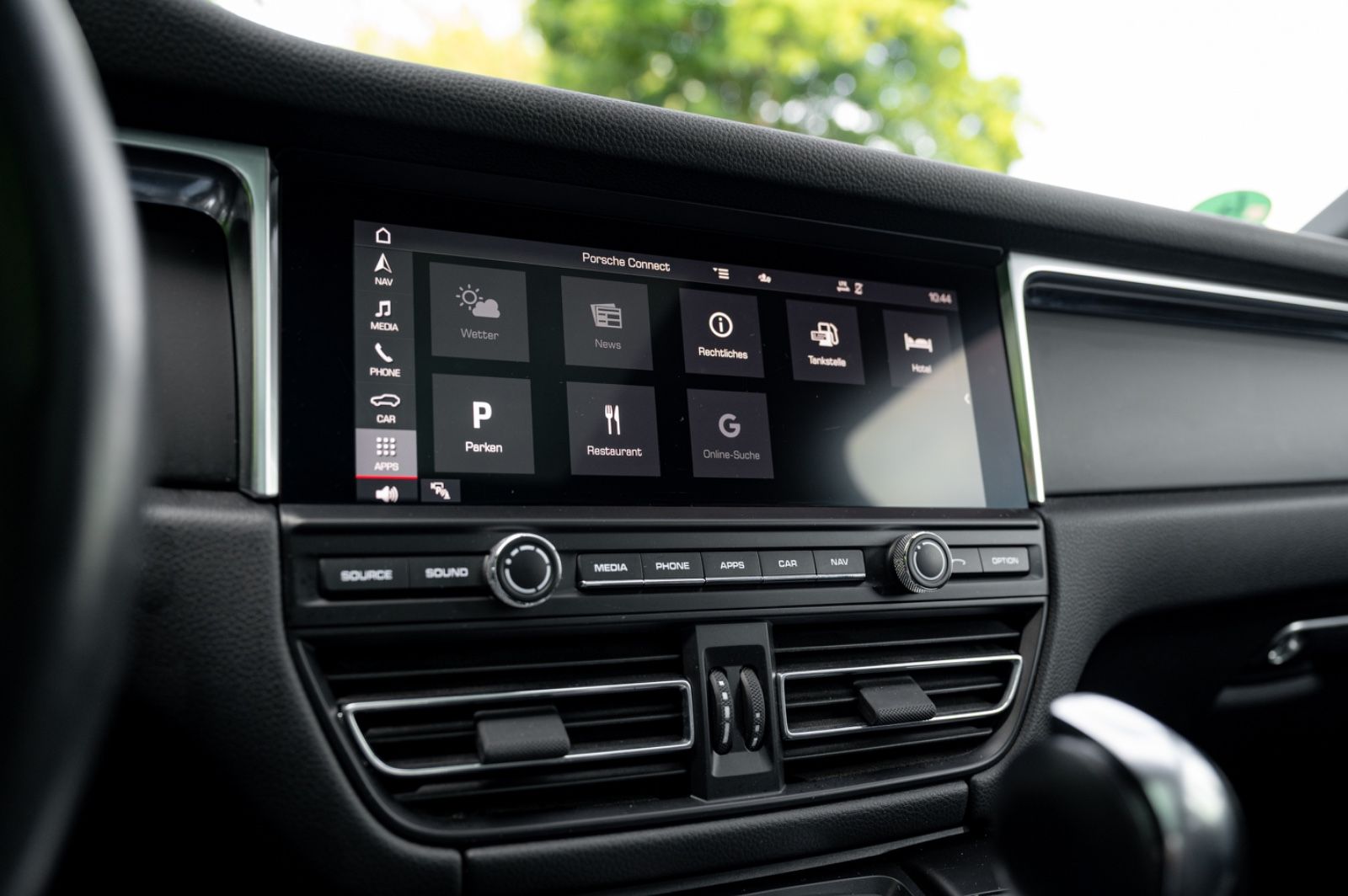 Porsche Macan 245PS - Samsaru's Car Outlet