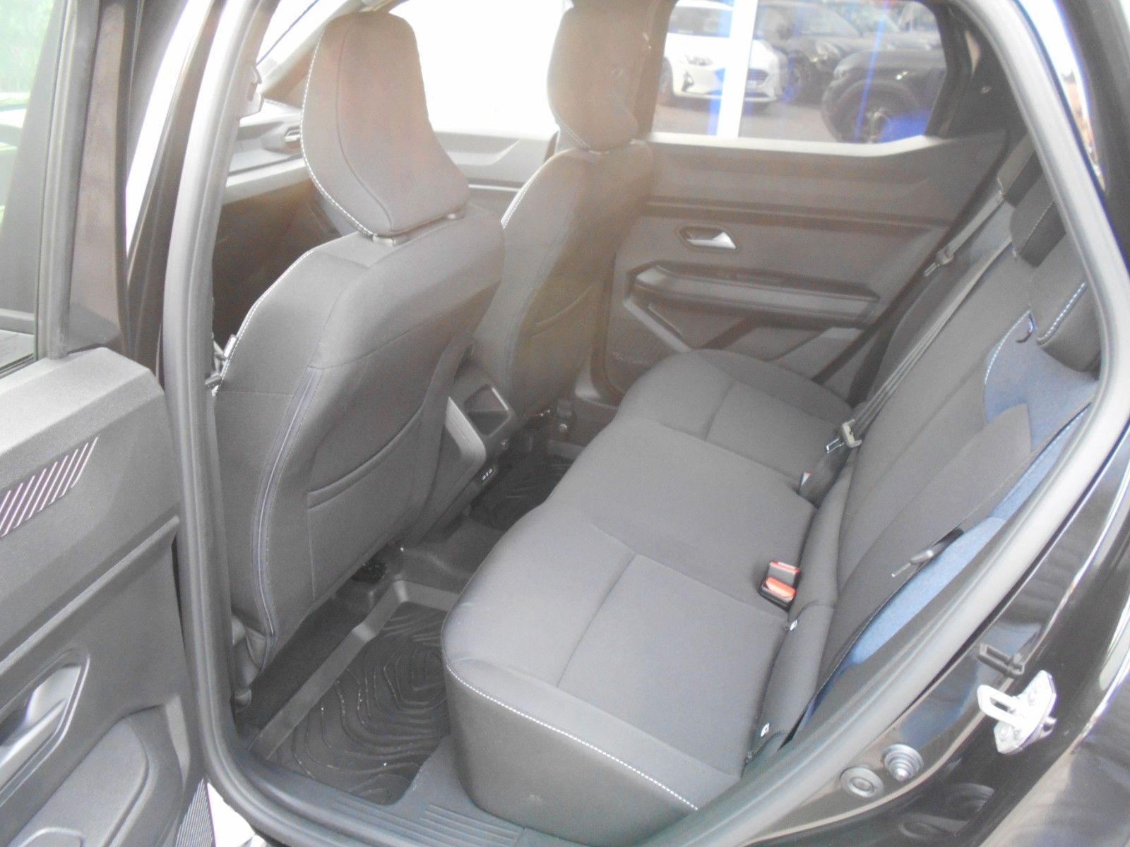 Dacia Duster III TCe 130 Journey 4x4 - Samsaru's Car Outlet