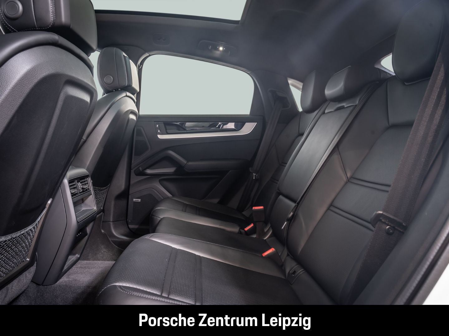 Porsche Cayenne E-Hybrid Coupe Luft Bose InnoDrive 21Zol