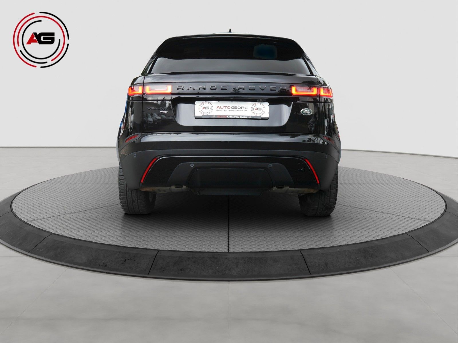 Range Rover Velar P400e S - Samsaru's Car Outlet